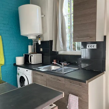 Apartmán T1 Bis Avec Cour Au Pied Des Remparts, Vieux Mans