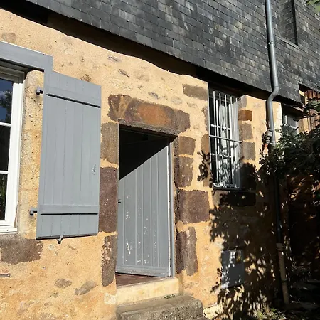 T1 Bis Avec Cour Au Pied Des Remparts, Vieux Mans Apartmán